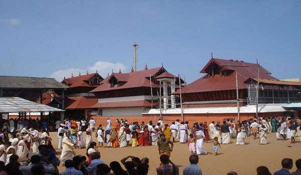 Guruvayur Sri Krishna Temple