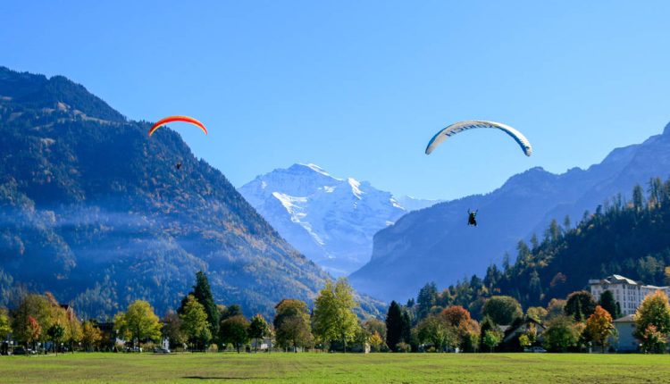 paragliding in nandi hill