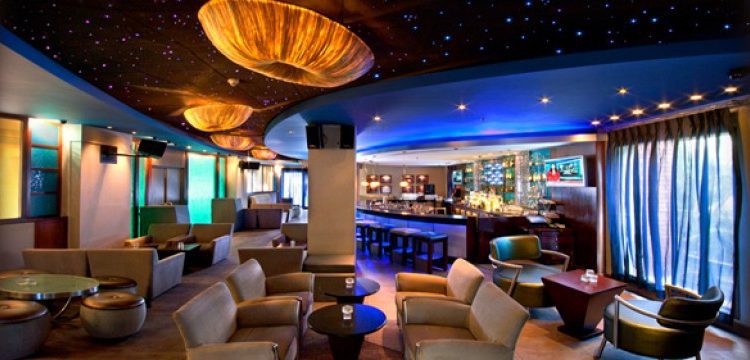 best bar in bangalore,famous bar in bangalore,pubs in bangalore for couples,top 10 pubs to visit in bangalore