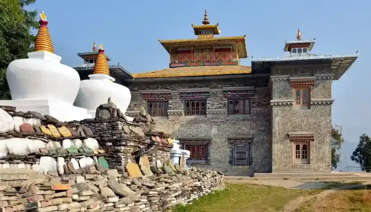 Temples in Pelling,Holy Places in Pelling,Religious Places in Pelling: Tashiding monastery in gangtok