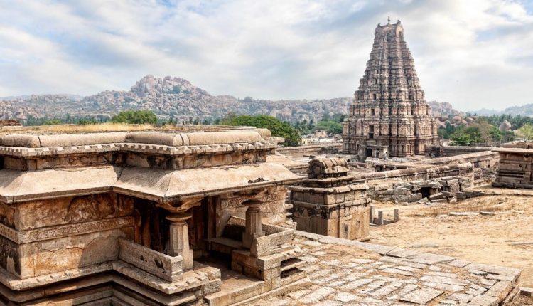 Hemakuta Hill Temple