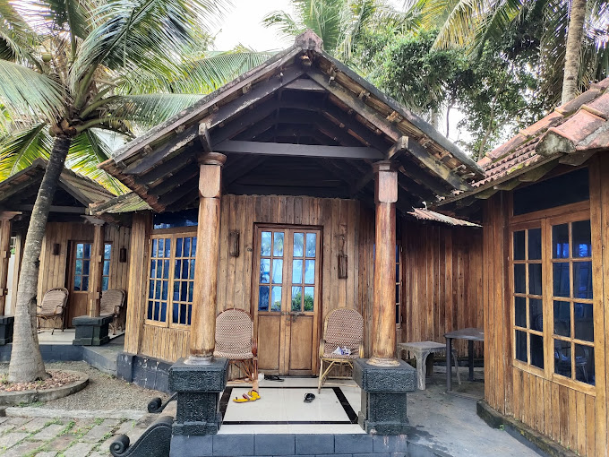 Woodhouse Beach Resort Varkala