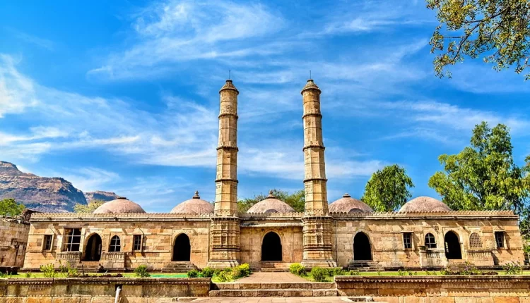 Champaner from Ahmedabad