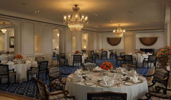 Dum Pukht Jolly Nabob at ITC Windsor
