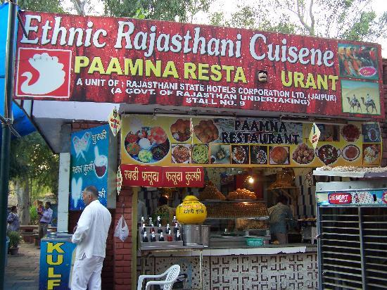 eating at dilli haat