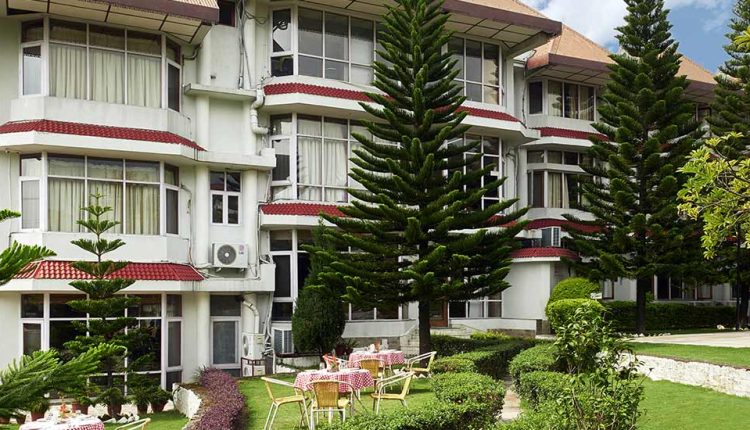 Best Resorts in Dharamshala: Club Mahindra Dharamshala